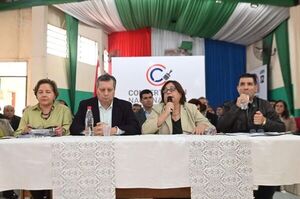 Concertación da “puntada inicial” a carrera hacia las internas con informe de candidaturas - Política - ABC Color