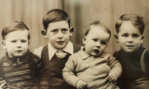 Tres hermanos separados de niños se reencuentran casi 80 años después - OviedoPress
