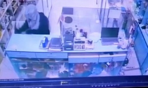 CDE: Asaltó una farmacia con machetillo - SNT