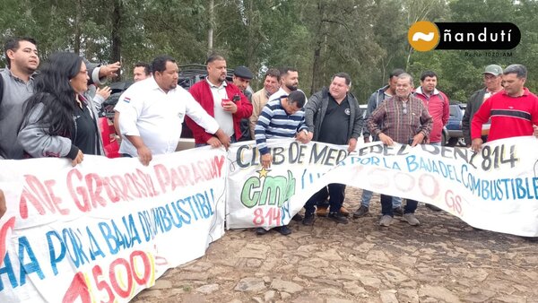 Camioneros anuncian caravana por transitadas avenidas, desde el lunes - ADN Digital