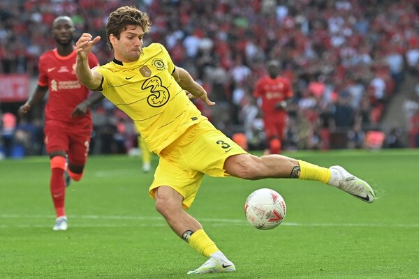 Diario HOY | Marcos Alonso, nuevo fichaje del Barcelona