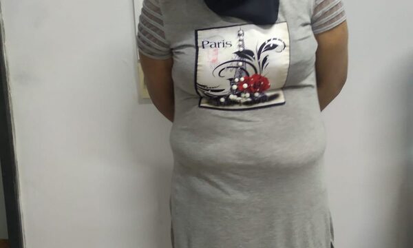 Detienen a una mujer por hurto de prendas de vestir