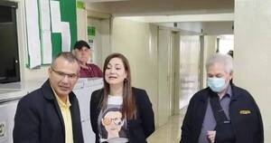 La Nación / Rocío Abed visita policlínico en Alto Paraná y solicitará informe sobre desembolso de fondos