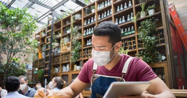 La Nación / Trabajan en reglamentación para incorporar al seguro social