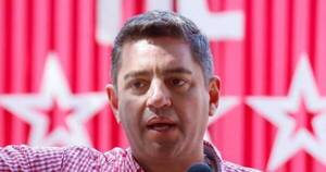 La Nación / “ Negoció caída de la ANR”