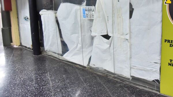 Comercios abandonan microcentro por altos costos y la inseguridad