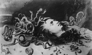 "La gente piensa en Medusa como el monstruo arquetípico, pero fue víctima de una violación" - OviedoPress