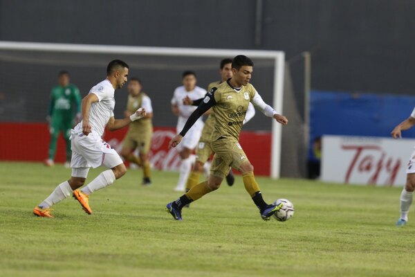 Nacional vs. Tacuary, partidazo con aspiraciones de llegar a la punta