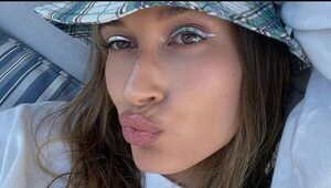 Eyeliner adhesivo: un adelanto de las tendencias para el verano