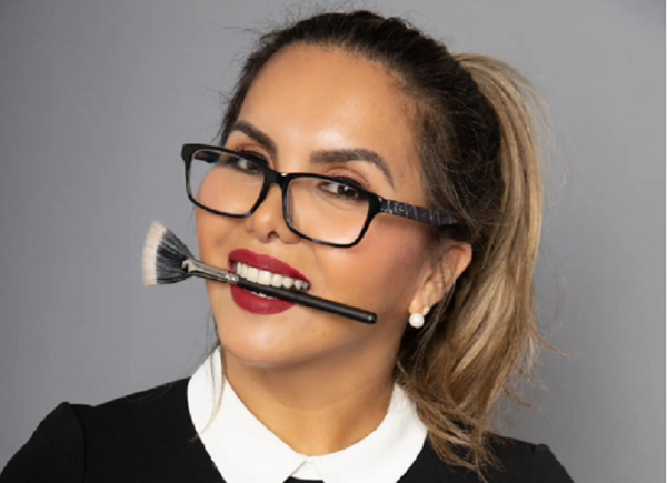 Otra oportunidad: Influencer impulsa curso de maquillajes para mujeres privadas de su libertad - Te Cuento Paraguay
