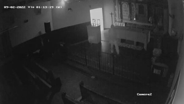 Ladrón se lleva un parlante de la capilla Tupãsy Ykua en Caacupé