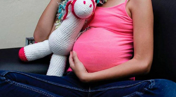 Hombre que embarazó a su hija de 12 años fue detenido - Noticiero Paraguay