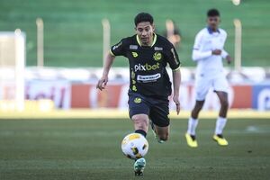 Palmeiras rescata un empate ante Bragantino en el Brasileirão - Fútbol - ABC Color