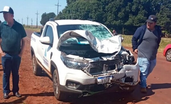 Choque entre moto y camioneta deja un fallecido