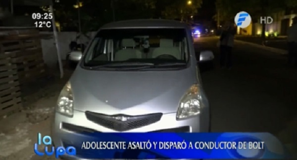 Conductor de Bolt y transeúnte sufren disparos en asalto