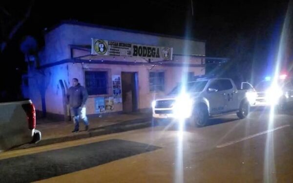 Borracho apuñala a un comisario y a un suboficial