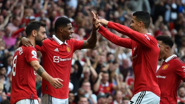 Un gran Manchester United tumba al Arsenal