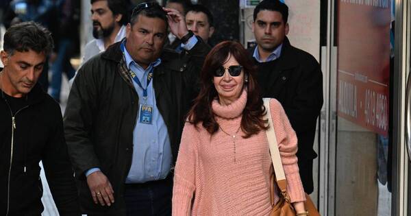 La Nación / Atacante de Cristina Kirchner “no actuó solo”, según abogado de la vicepresidenta