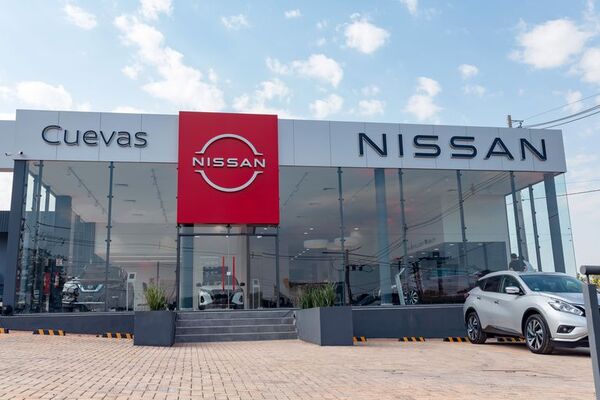 Nissan inaugura nueva sucursal en el este del país - Empresariales - ABC Color