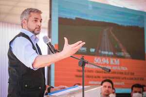 Mario Abdo remarca necesidad de dar continuidad a proyectos viales | 1000 Noticias