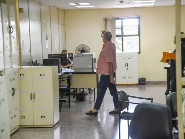 155 víctimas de Ramón González Daher pueden reclamar la reparación de daños · Radio Monumental 1080 AM