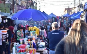 Organizan manifestación contra director de Mercado 4: Lo acusan de 'vendehumo' y 'apretar' a comerciantes