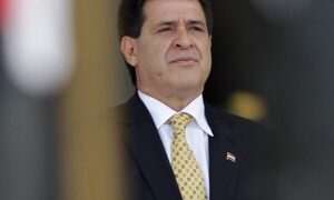 Comisión sobre lavado de dinero no hará preguntas por escrito a Horacio Cartes