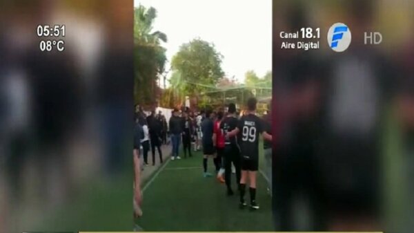 Intercolegial termina a puñetazos y patadas | Noticias Paraguay