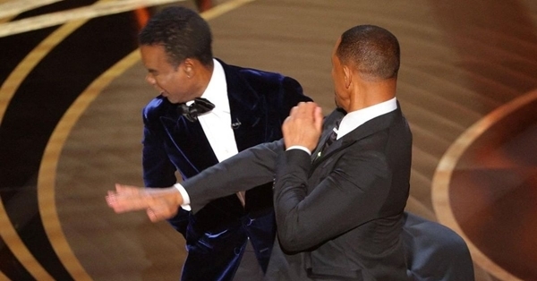 ¡Sigue el escandalo! Chris Rock trato de imbécil a Will Smith