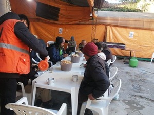 Ante bajas temperaturas SEN dio albergue a nueve personas
