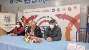 Centrales obreras piden la renuncia del titular de IPS por polémica ley