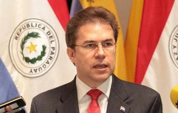 Esta semana puede haber novedades sobre el precio del combustible en Petropar, dice ministro - ADN Digital