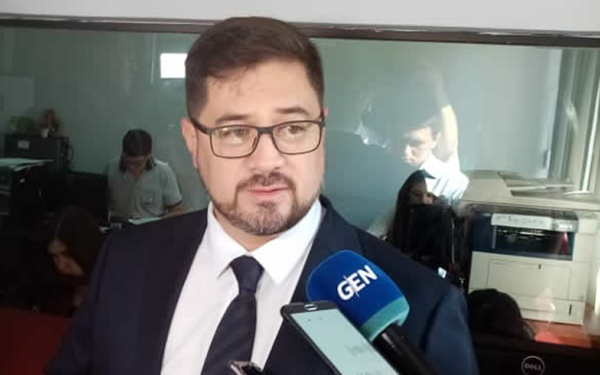 Abogado comunicó a la CBI que Cartes responderá por escrito y pide pliego de preguntas - ADN Digital