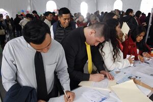 México crea 157.432 empleos formales en agosto y suma 616.718 en el año - MarketData