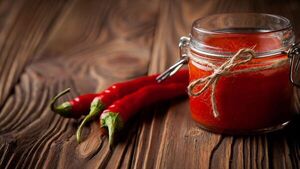 Prepará tu propia salsa picante en casa