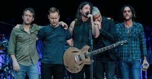 ¡Conmovedor! La banda Foo Fighters rindió un emotivo tributo a Taylor Hawkins