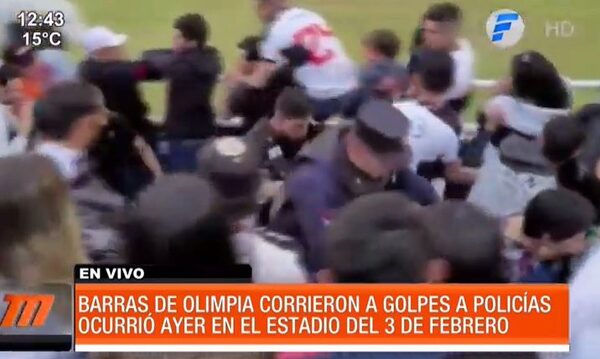 Barras de Olimpia corrieron a golpes a policías | Telefuturo