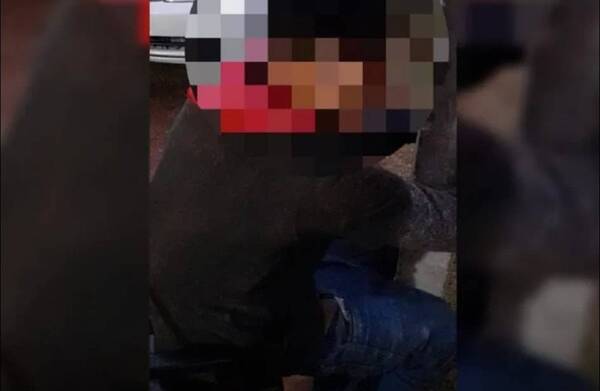 Crónica / Joven que, ka’ure, supuestamente abusó de su mamá fue detenido por la Policía