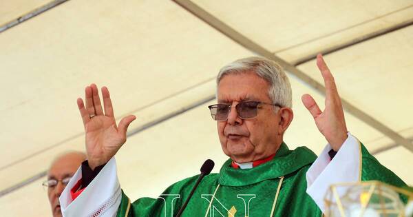 La Nación / Segunda misa del cardenal paraguayo: pidió que lo llamen Adalberto y no eminencia