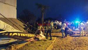 Tras asalto a taxista, persecución policial arrojó un asaltante detenido y un motociclista fallecido - Radio Imperio