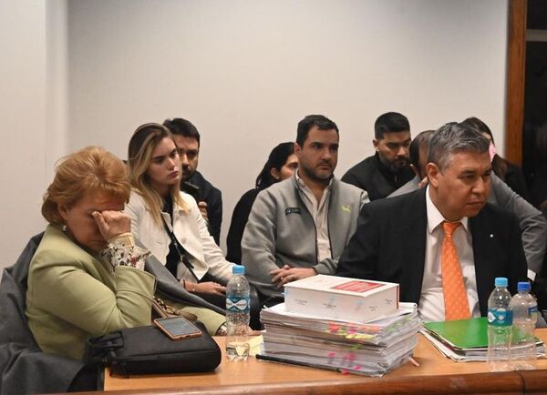 Gana la libertad de prensa: absuelven a periodista y directora de ABC - Nacionales - ABC Color