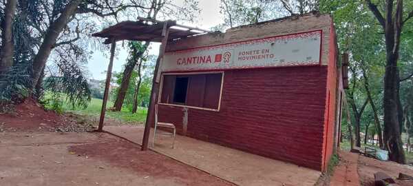 Denuncian hurto de electrodomésticos y mercaderías de cantina de escuela - La Clave