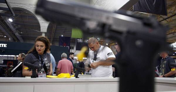 La Nación / Suspenden decretos sobre armas en Brasil