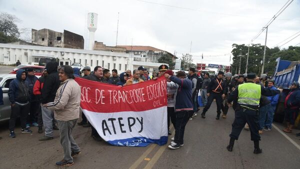 Camioneros apuntan al bloqueo de rutas al no lograr acuerdo con el Gobierno