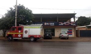 Bomberos firman convenio para cursos