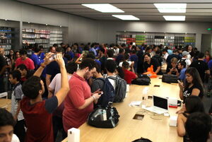 Brasil prohíbe a Apple seguir vendiendo el iPhone sin cargador - MarketData