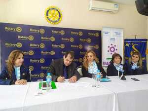 Para seguir formando a mujeres, Rotary Club firma convenio con el Club Soroptimist Encarnación