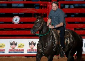 Qué son las “BBB” que siguen a Bolsonaro - Mundo - ABC Color