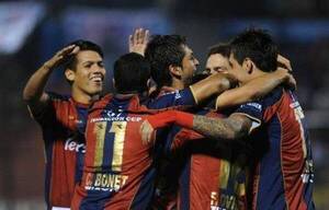 Crónica / El saludo especial de Julio Dos Santos a "Sasá" Salcedo