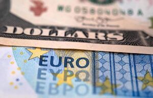Otro día negro para el euro: sigue cayendo ante al dólar - Mundo - ABC Color